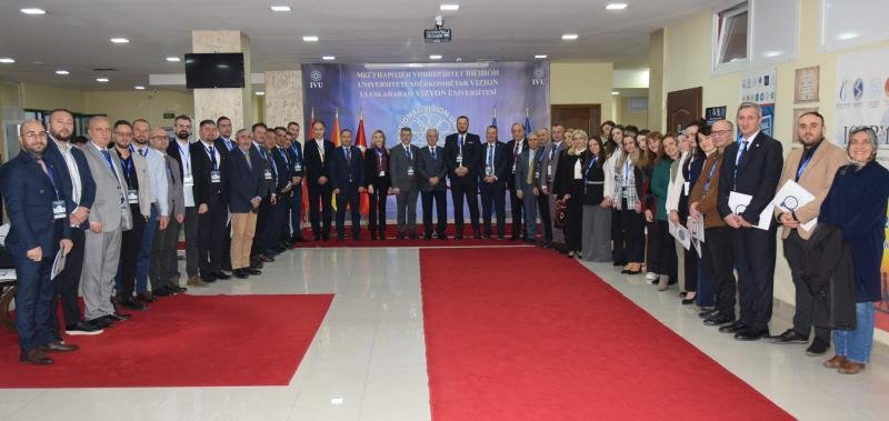 4. ULUSLARARASI BiLİM, YENİLİK VE EĞITIM KONGRESİ (ICSIE 2025) UVÜ’DE GERÇEKLEŞİYOR